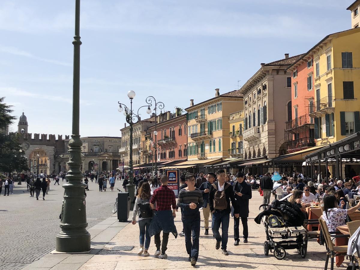 Les Suites Di Verona Exterior foto